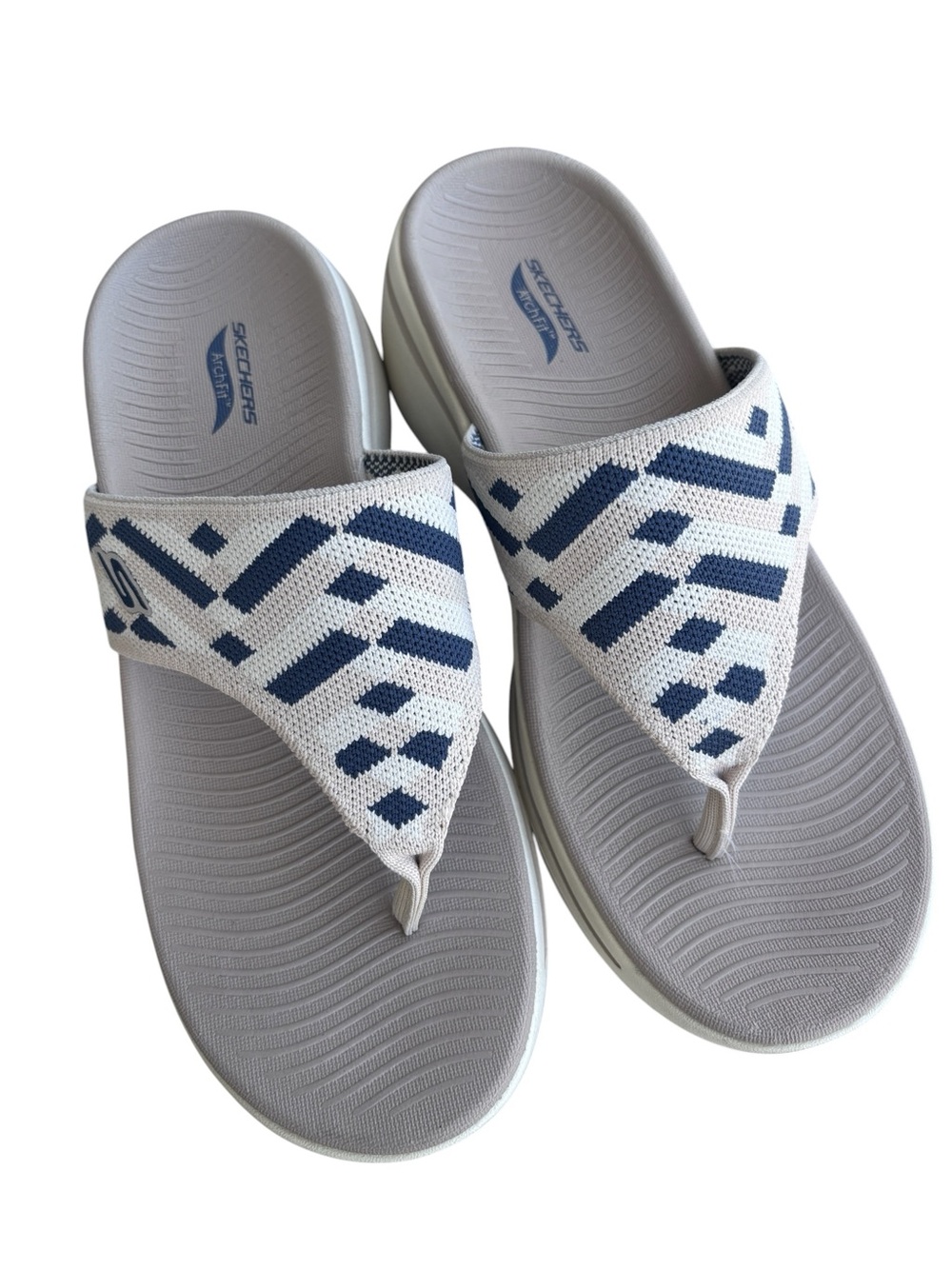 Skechers GO WALK Arch Fit - Palm Coast Sandals 8 - Picture 2 of 15